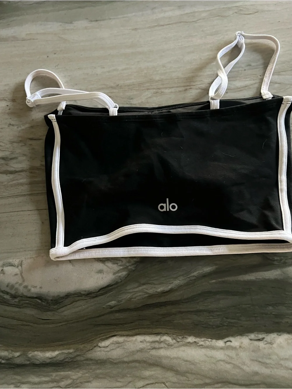 ALO Yoga Black Bandeau Bralette with White Contrast Trim size XS no ticket